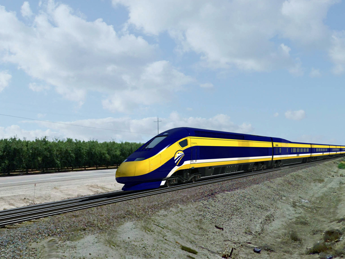 Primer plano del tren de alta velocidad Fresno-Bakersfield