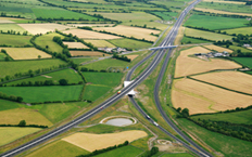 Vista aérea de la autopista Portlaoise (M7/M8), Irlanda