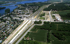 Vista aérea de la autopista 30 de Montreal, Canada